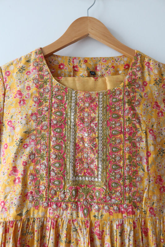 Yellow Floral Salwar Kameez Set With Potli - Size 42, Preloved