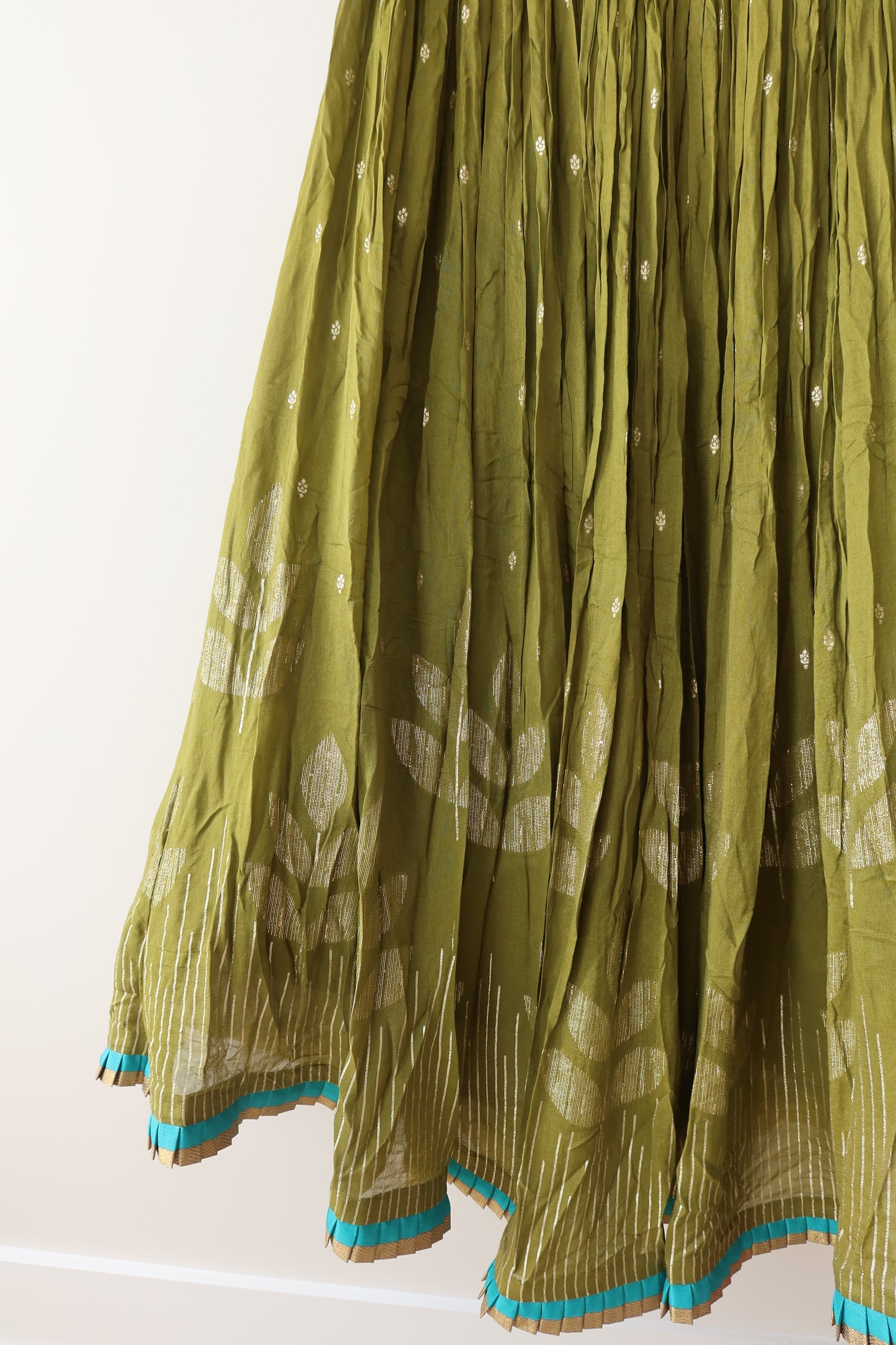 Blue And Green Silk Lehenga Set - Size 42, Preloved