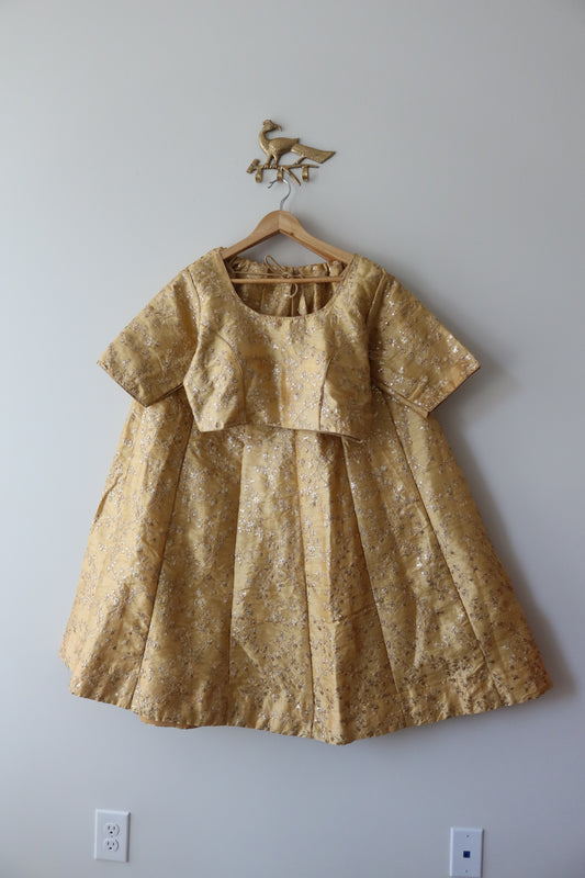 Gold Organza Lehenga - 36 , Brand New