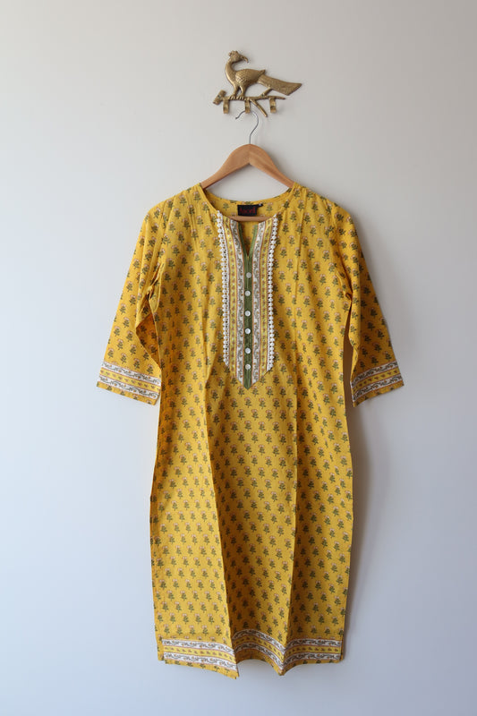 Yellow Floral Printed Kurta - M, New