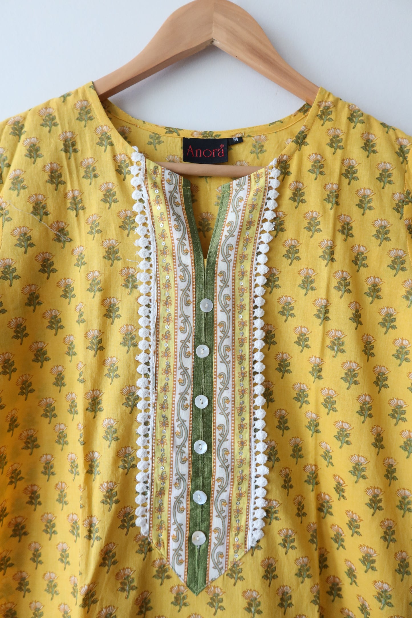Yellow Floral Printed Kurta - M, New