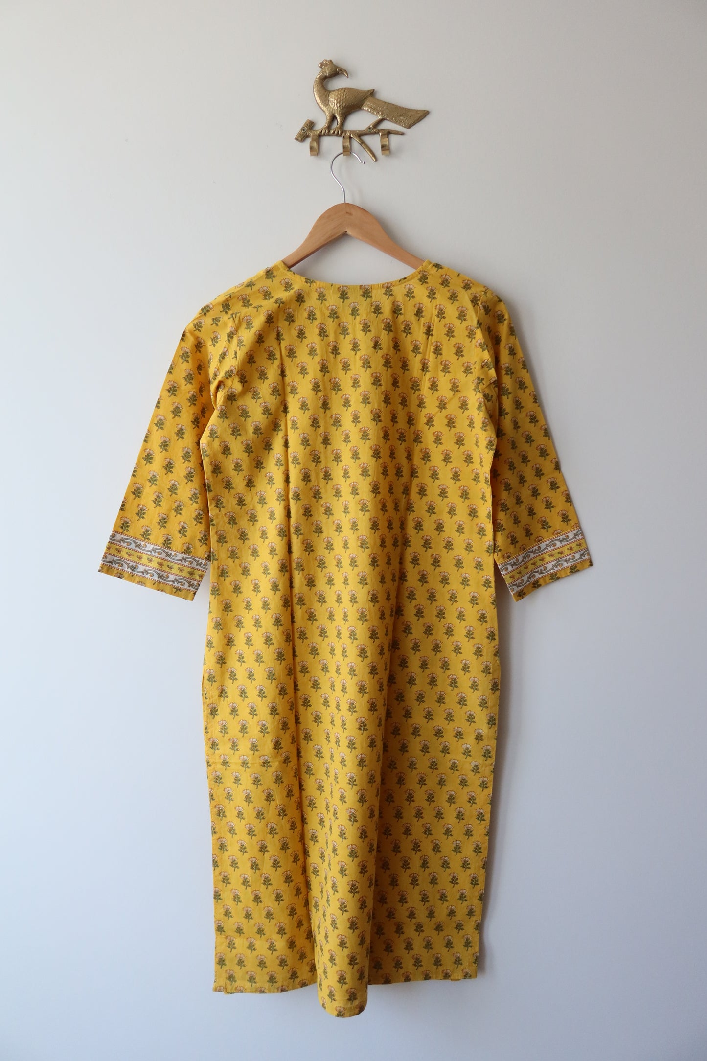 Yellow Floral Printed Kurta - M, New