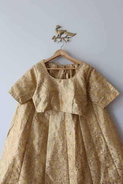 Gold Organza Lehenga - 36 , Brand New