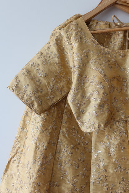 Gold Organza Lehenga - 36 , Brand New