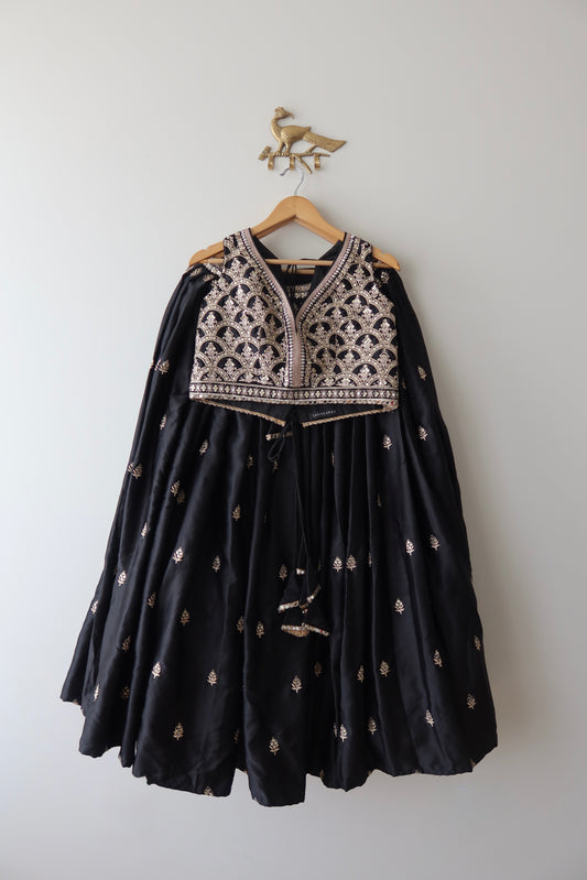 Black and Gold Embroidered Satin Lehenga Set - Preloved, 42/44