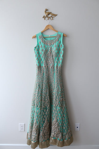 Turquoise & Silver Net Gown - Size 40, New