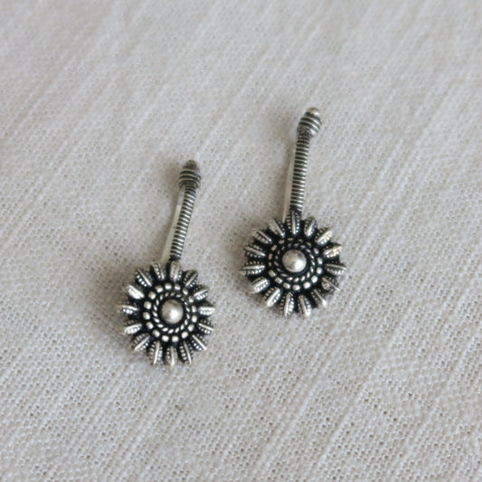Oxidized Silver Savitri Nose Pin/Bugadi - New