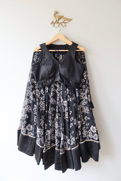 White and Black Lightweight Floral Lehenga Full set - New, Size L/XL