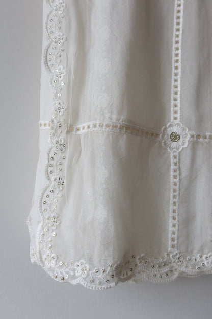 White and Black Lightweight Floral Lehenga Full set - New, Size L/XL