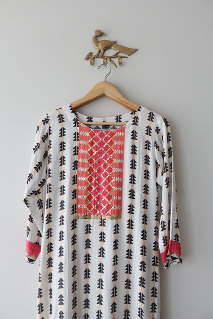 White & Pink Geometric 2-Piece Co-ord Set