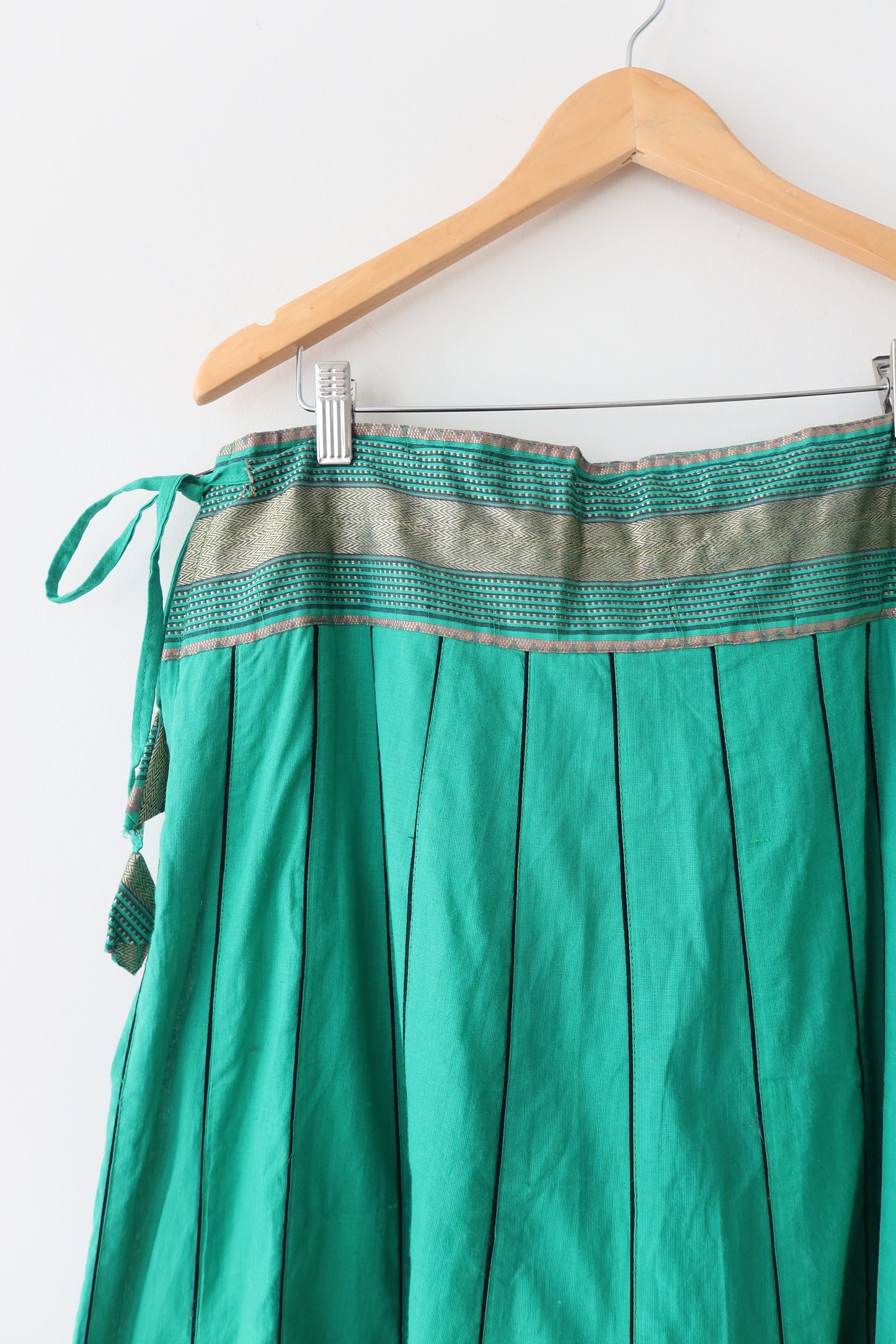 Lightweight Bottle Green Cotton Skirt Set