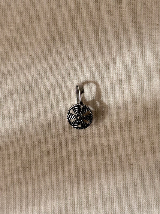 Chakra Oxidized Silver Nose Pin/Bugadi - New