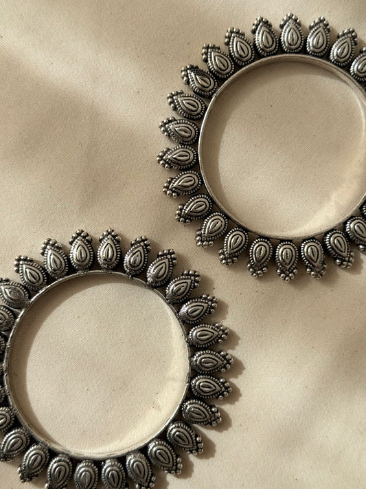 Teardrop Statement Bangles (2) - New